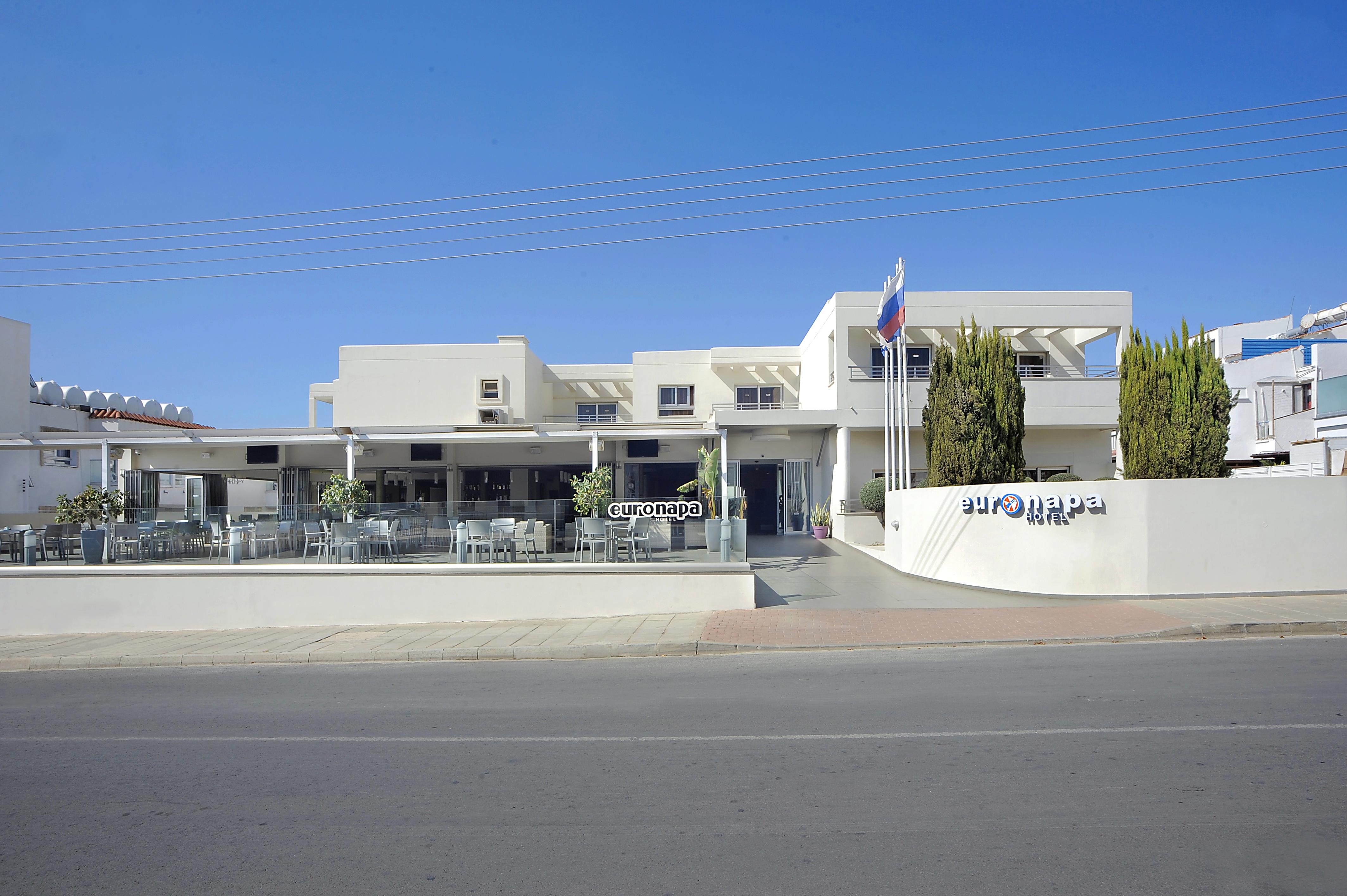 Euronapa Hotel Apartments Ayia Napa Bagian luar foto