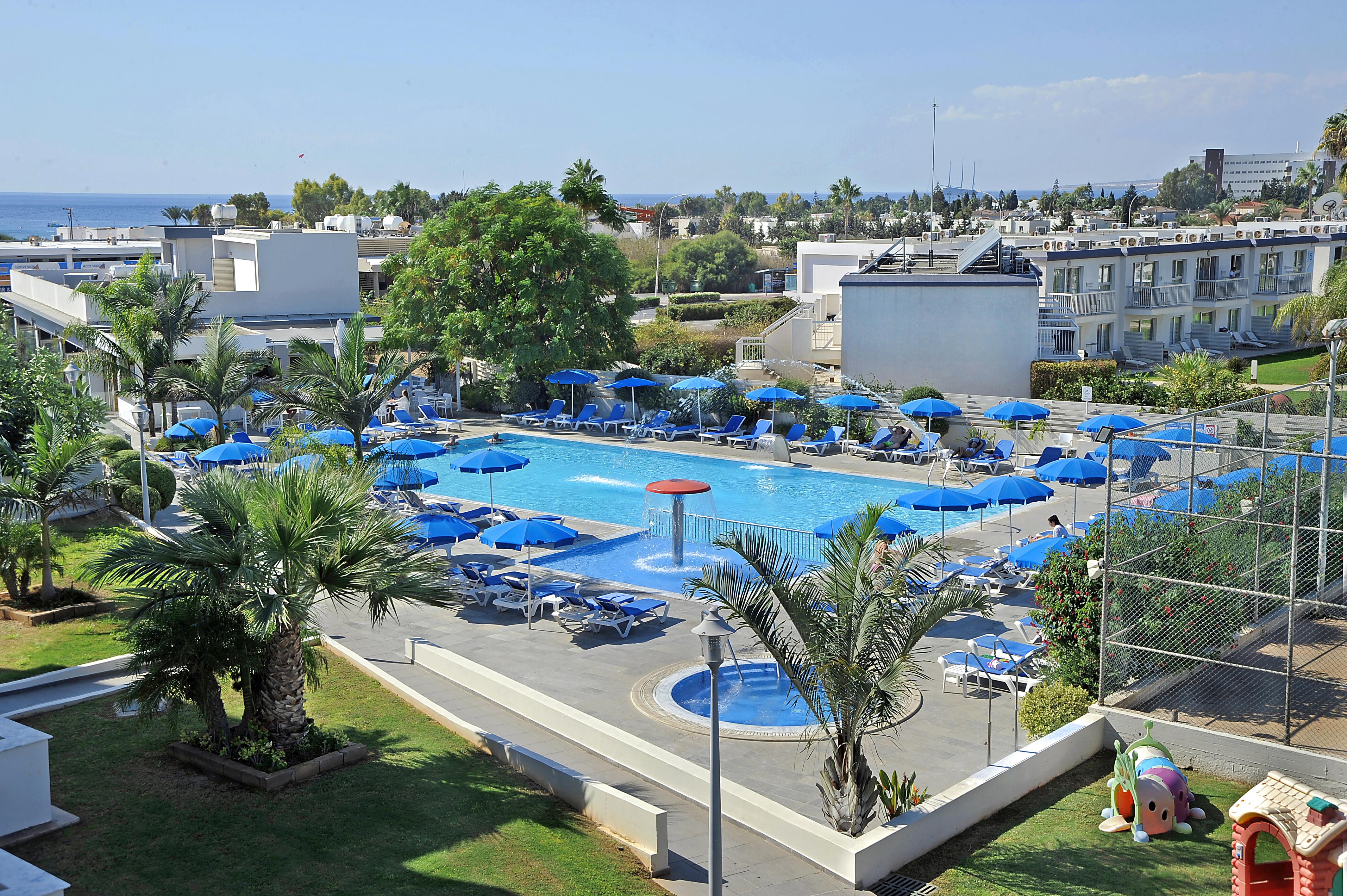 Euronapa Hotel Apartments Ayia Napa Bagian luar foto